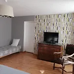 Villa L'auberge Du Parachutiste