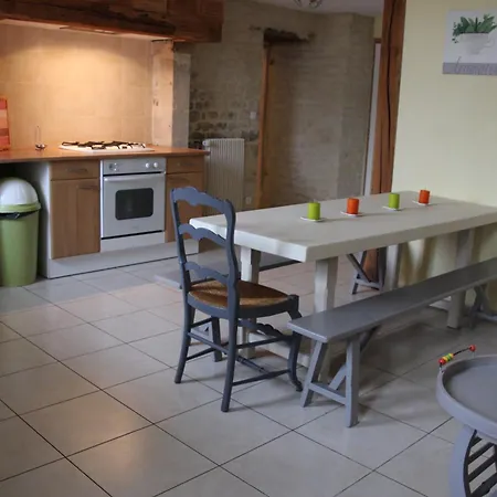 Villa L'auberge Du Parachutiste