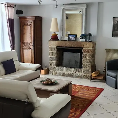 Vila L'auberge Du Parachutiste