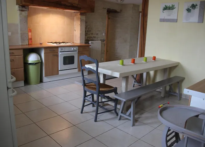 Villa L'auberge Du Parachutiste