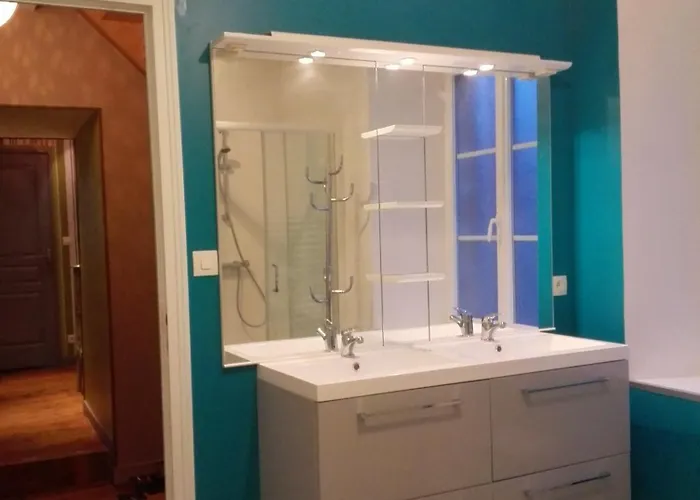 L'auberge Du Parachutiste Villa